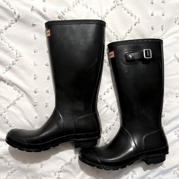 US Women Size 7 Black Hunter Rain Boots - Picture 1 of 16
